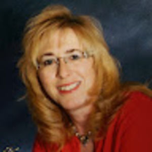 Meet your Posher, Debra